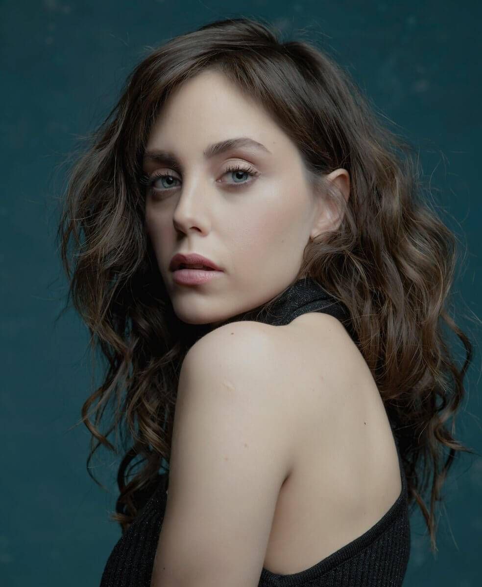 Oyku Karayel