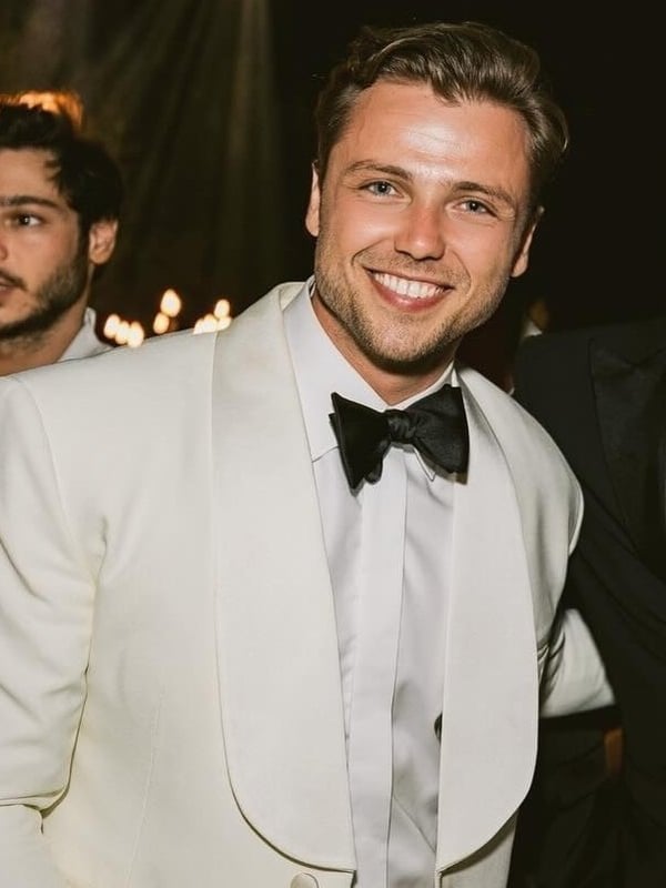 Tolga Sarıtaş