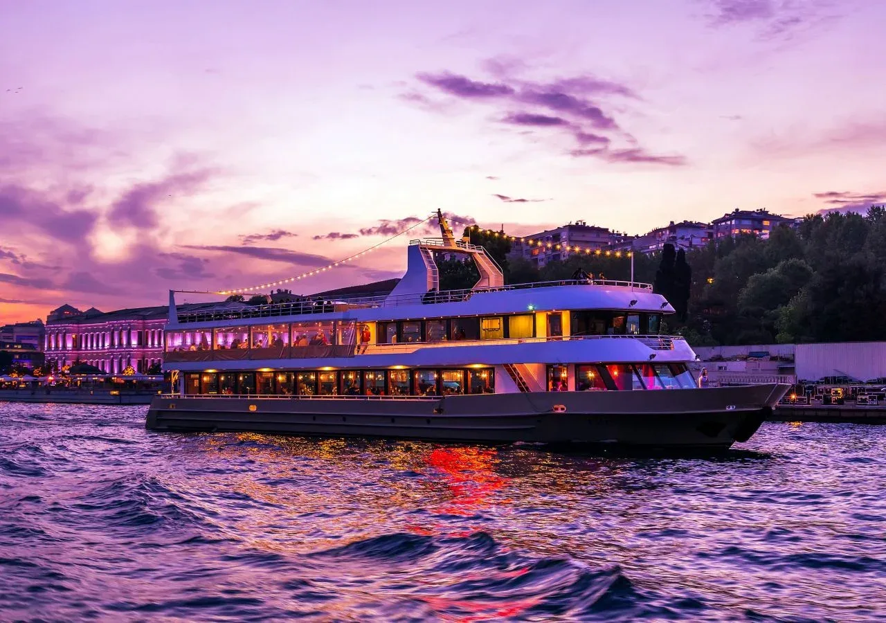 Bosphorus Dinner Cruise: The Best Way to Experience a Bosphorus Cruise