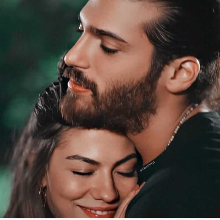 Can Yaman and Demet Ozdemir Series