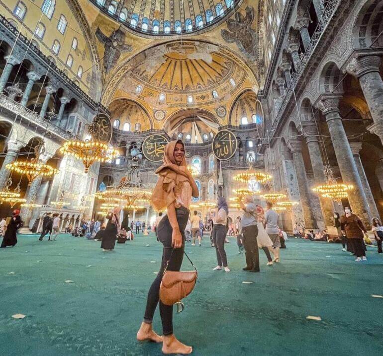 From Rome to Istanbul: Everything Gets Serious In The Love Of Can Yaman and Diletta Leotta