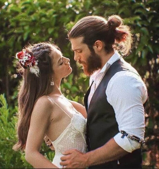 Can Yaman and Demet Ozdemir Series