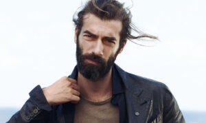 La pasión Turca: Ilker Kaleli Starring in a Spanish Series | Turkish Actors